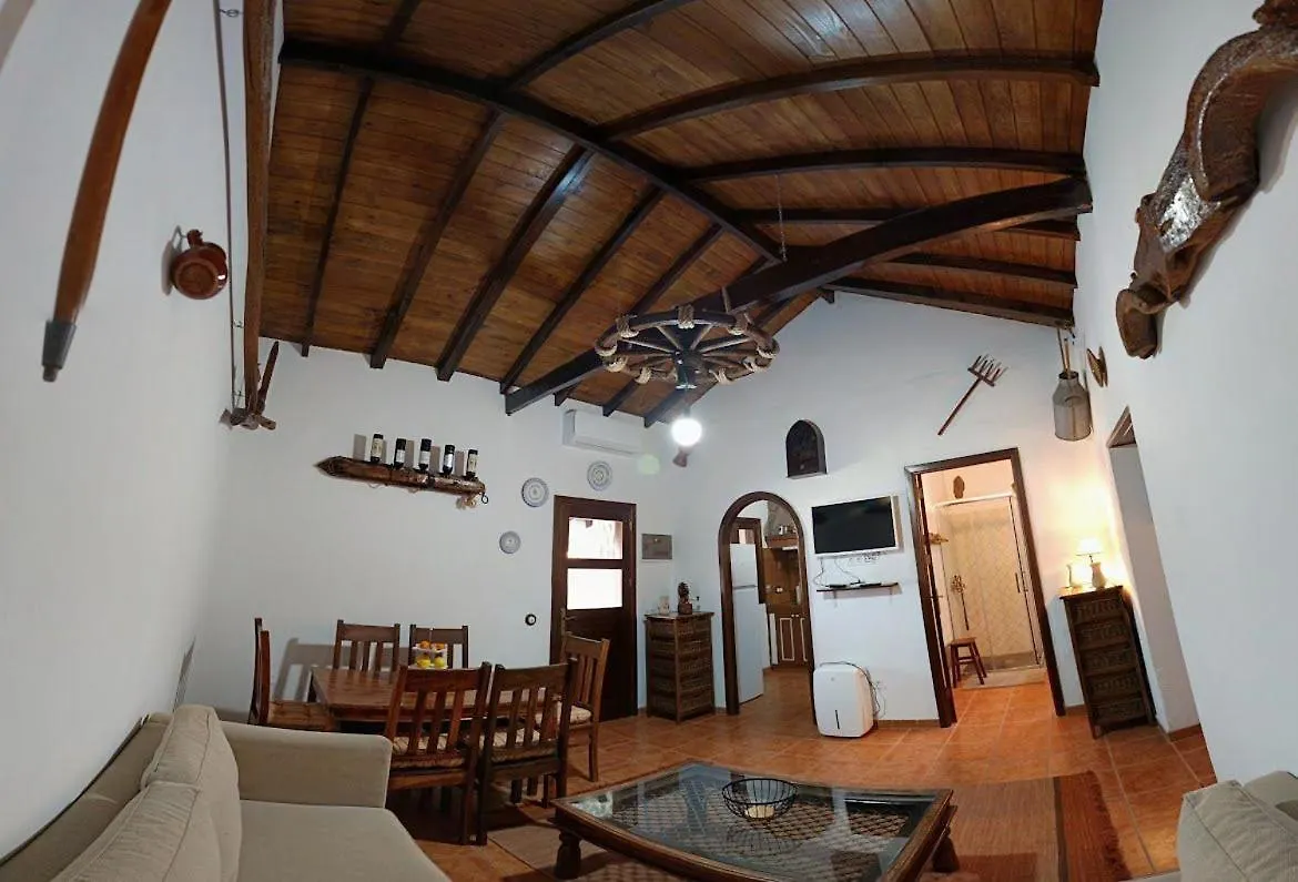 Finca Los Arcos Del Laurel Moya  Apartment